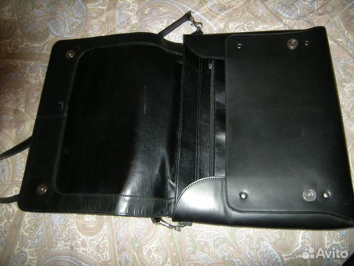 Сумка кожаная женская с клапаном (Сумка почтальон)