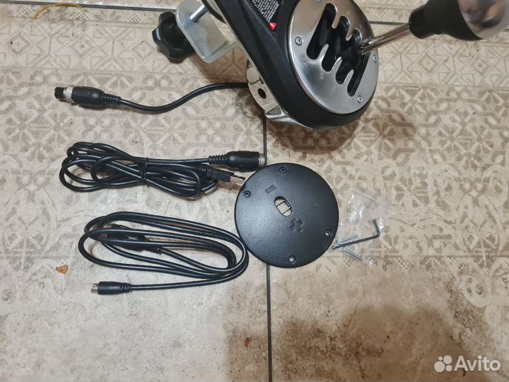 Thrustmaster th8a shifter