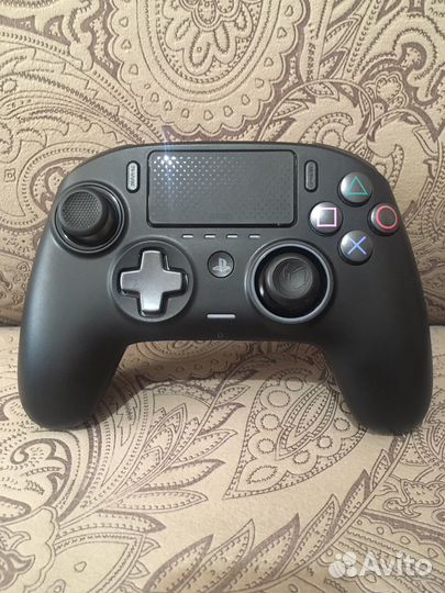 Геймпад Nacon PS4 Revolution Pro Controller 3