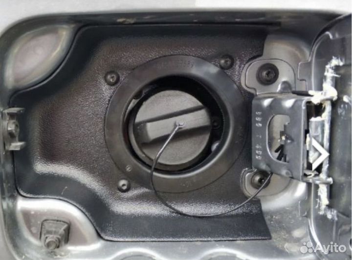 Накладка горловины бензобака лада ларгус