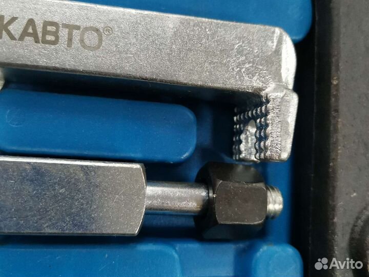 Съемник подшипников сепараторный 50-75 мм