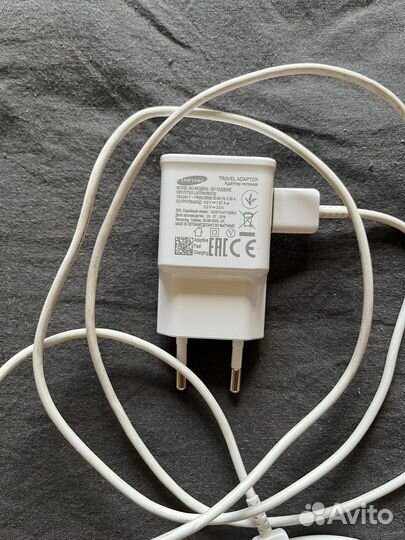 Зарядное устройство беспроводное Samsung EP-P3100