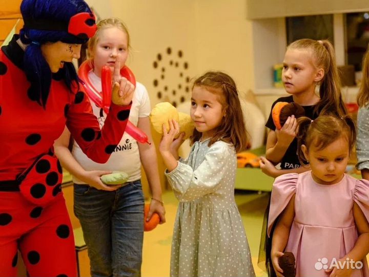 Аниматор - день рождения под ключ в студии