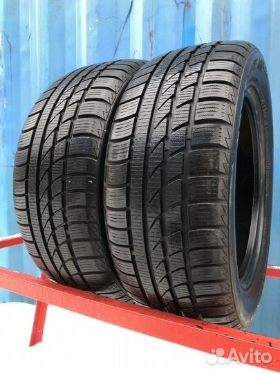 Hankook IceBear W300 215/55 R16