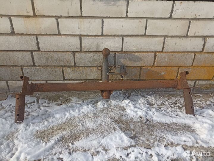 Фаркоп на Ваз 2109