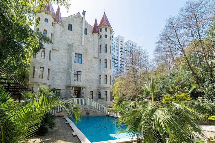 Гостиница в центре Сочи