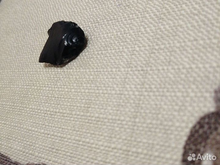 Обседиан вулканичнский