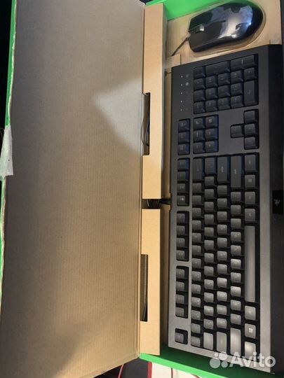 Игровая клавиатура и мышка