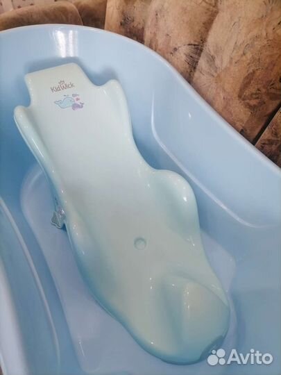 Ванночка для купания с горкой