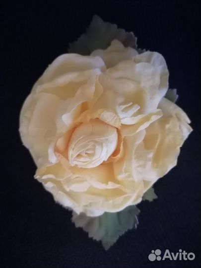 Брошки винтажные