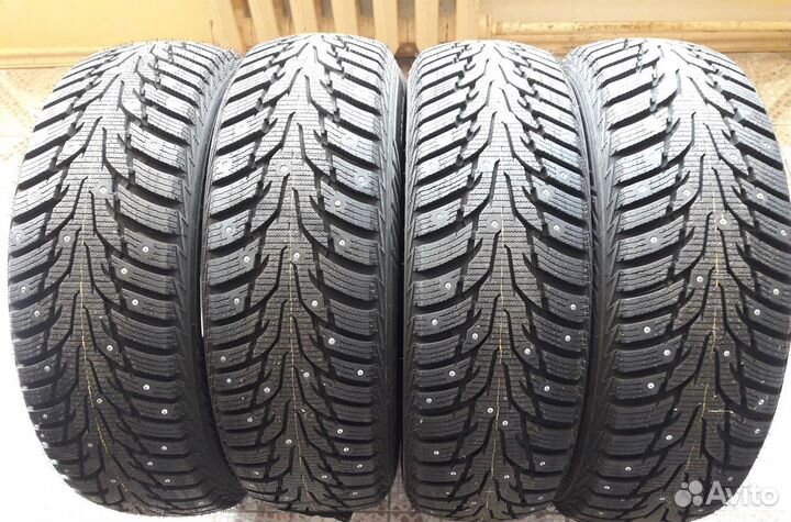 Nexen Winguard WinSpike WH62 215/65 R16