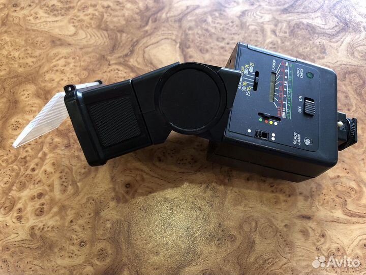 Фотовспышка Falcon