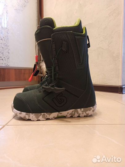 Сноубордические ботинки Burton Moto