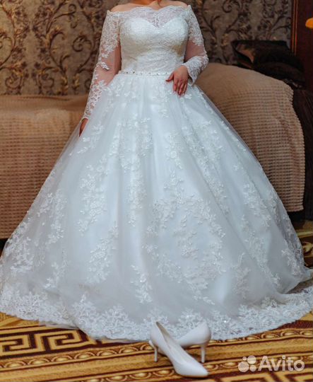 Свадебное платье
