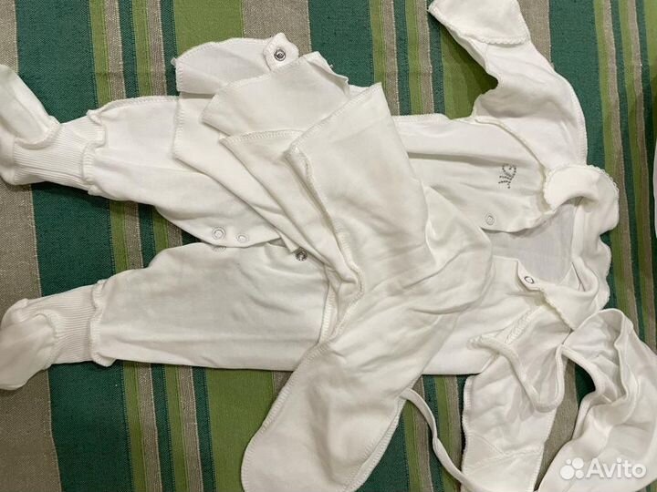 Конверт и костюм на выписку для мальчика и девочки