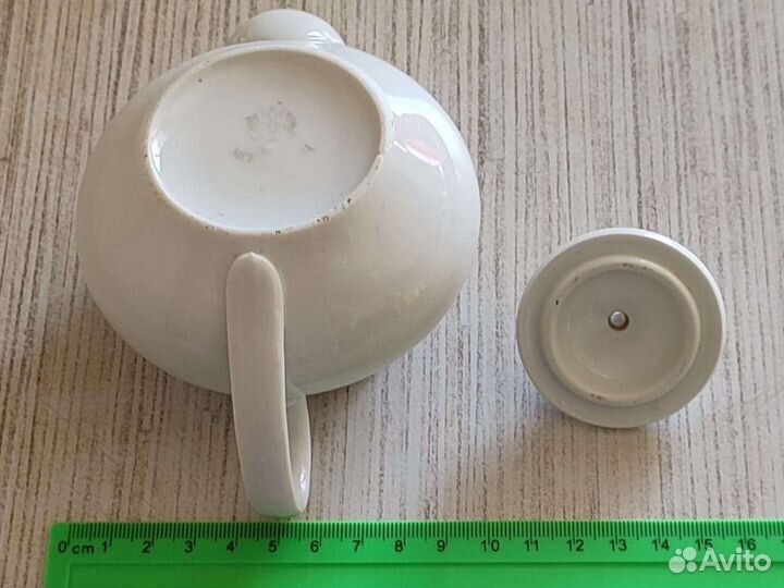 Чайник старинный. М. С. Кузнецов