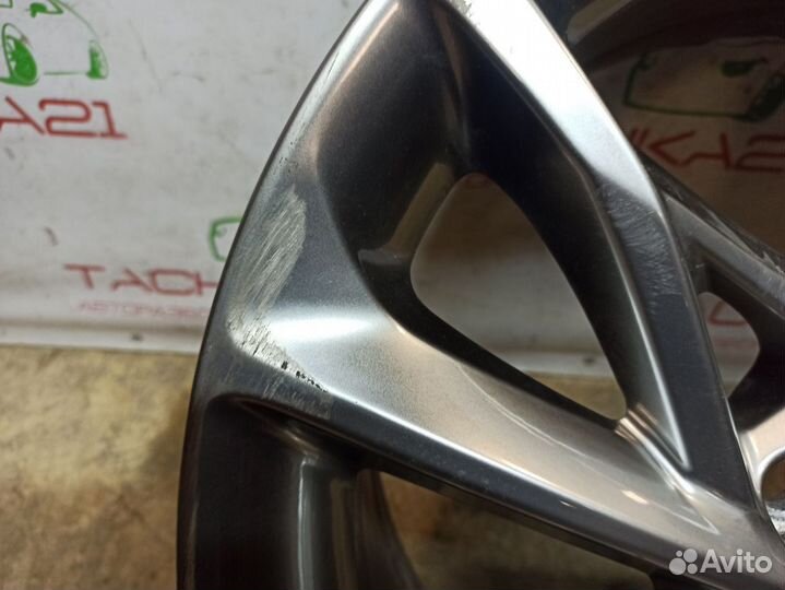 Диск R18 литой Genesis G70