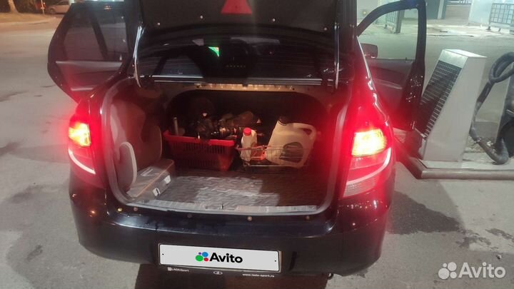 LADA Granta 1.6 МТ, 2012, 112 000 км