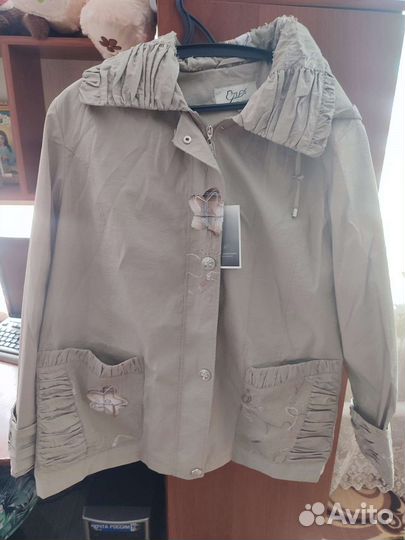 Продам женскую одежду