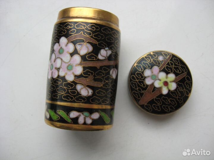 Коробочка клуазоне перегородчатая эмаль
