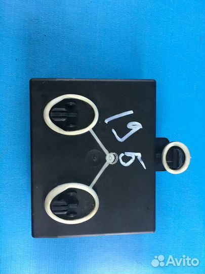 Блок управления двери задней левой Audi Q5 (8R) 20