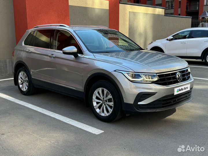 Volkswagen Tiguan 1.4 AMT, 2021, 59 990 км