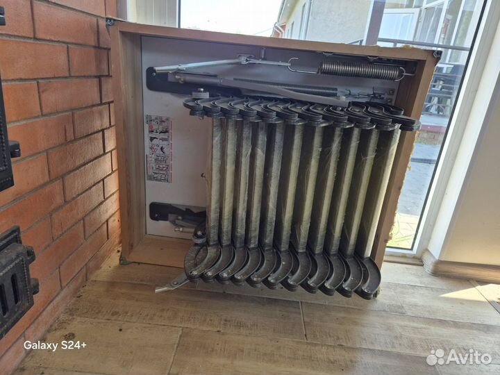 Чердачная лестница fakro. Металлическая