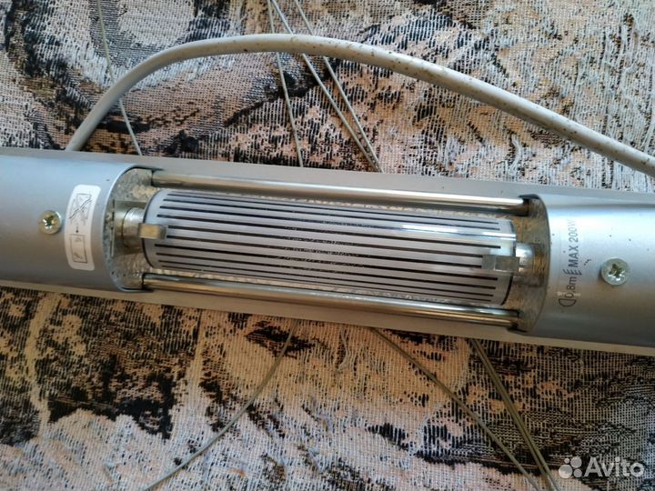 Люстра галогеновая металлическая подвесная