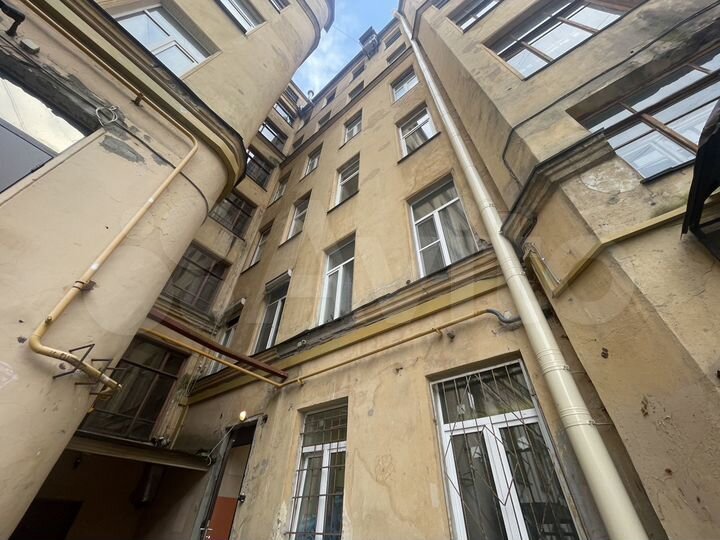 Продажа торгового помещения 155 кв.метров, 1 этаж