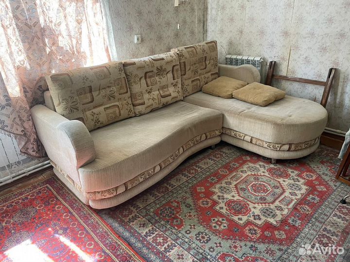 Угловой диван бу