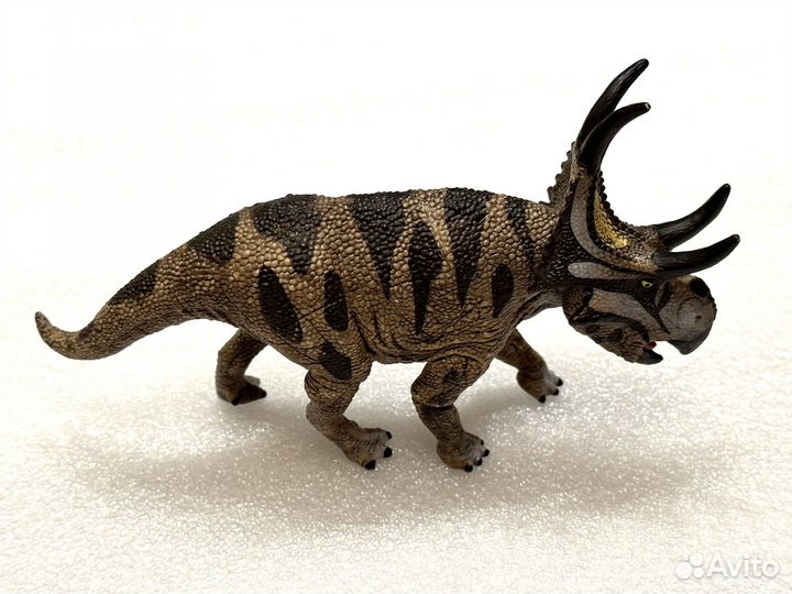 Коллекция 8 динозавров Schleich, Collecta и др