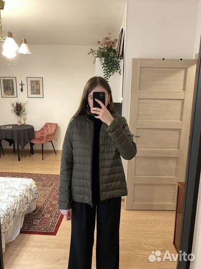 Тонкая куртка поддевка Uniqlo