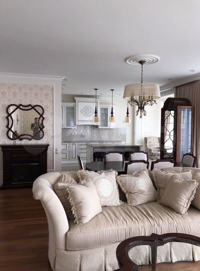 3-к. квартира, 145 м², 15/19 эт.