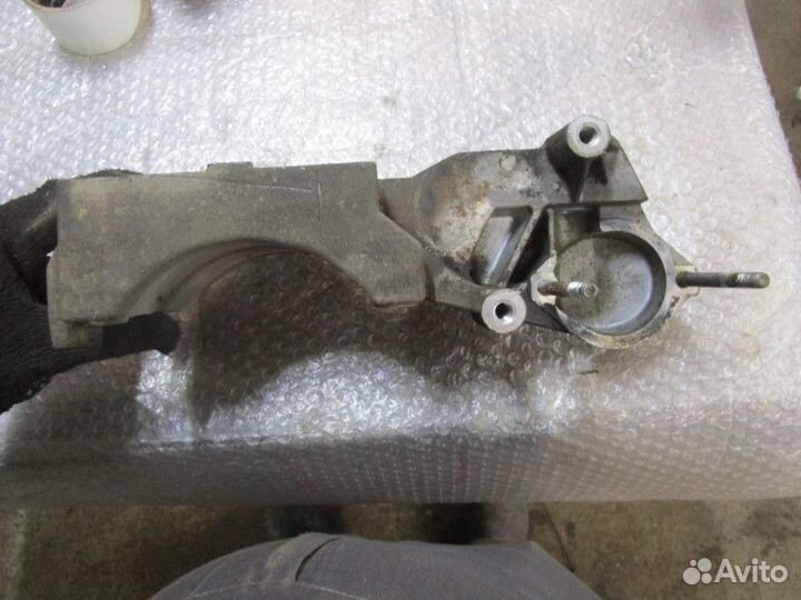 Кронштейн кондиционера Chevrolet Lacetti 2003-2013