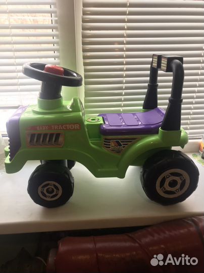 Детская машинка каталка