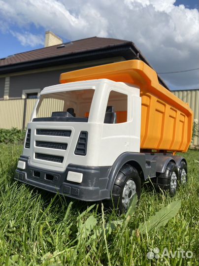 Большой грузовик игрушка