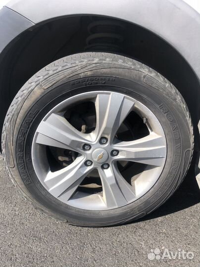 Kumho Road Venture APT KL51 235/60 R18