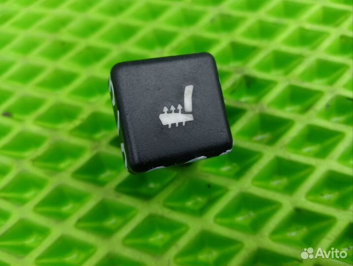 Кнопка подогрева сидений Fiat Brava1