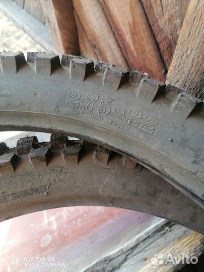 Резина 2.75 на 22