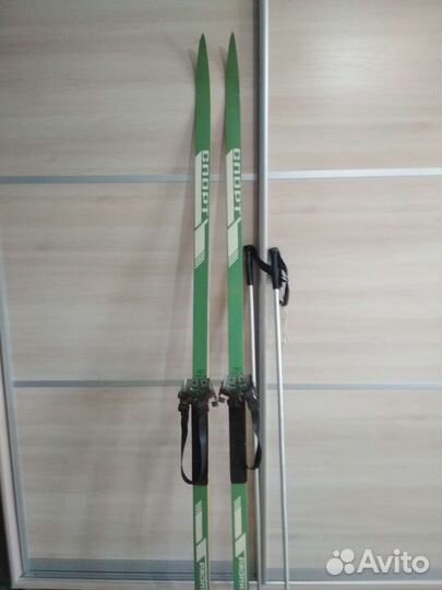 Беговые лыжи