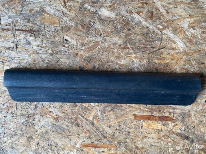 Накладка на порог передняя левая Mitsubishi Lancer