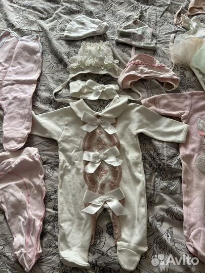 Вещи для новорожденной девочки