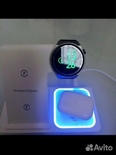 Беспроводная зарядная станция 3 в 1