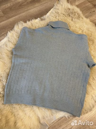 Свитер женский