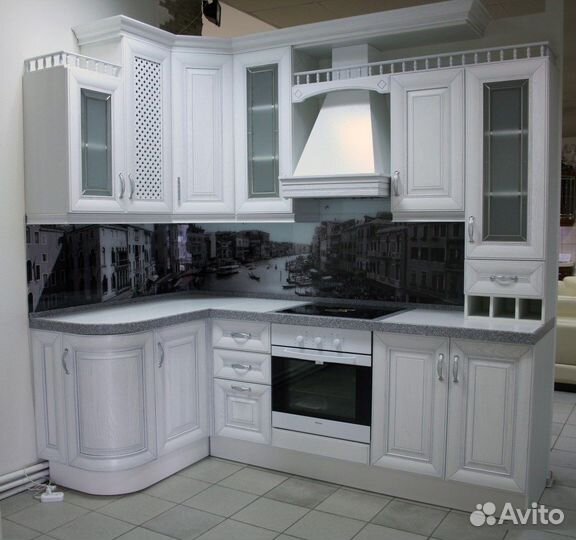 Кухни. Италия. Готовые и под заказ