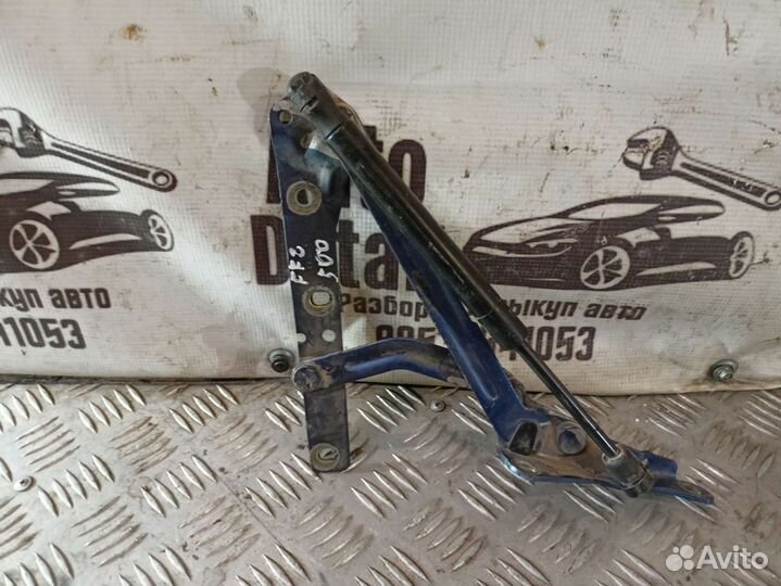 Петля капота ford focus 2