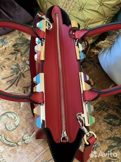 Сумка Fendi красная