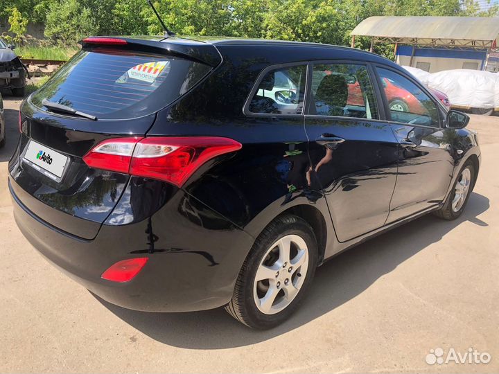 Hyundai i30 1.6 AT, 2012, 220 000 км