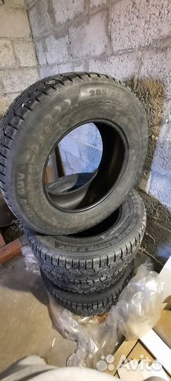 Nokian Tyres Hakkapeliitta 7 SUV 285/60 R18 116T