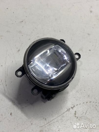 Птф передний левый Toyota Camry V55 2017-2018